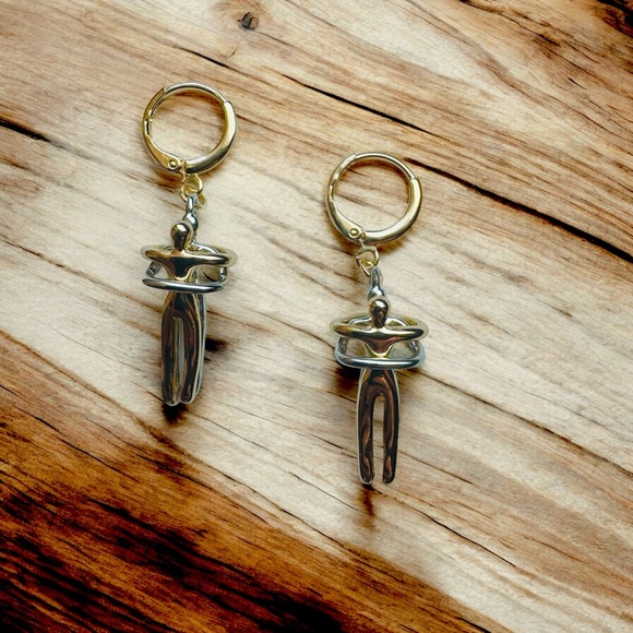 Free People Lovers Embrace Earrings - Picture 3 of 3